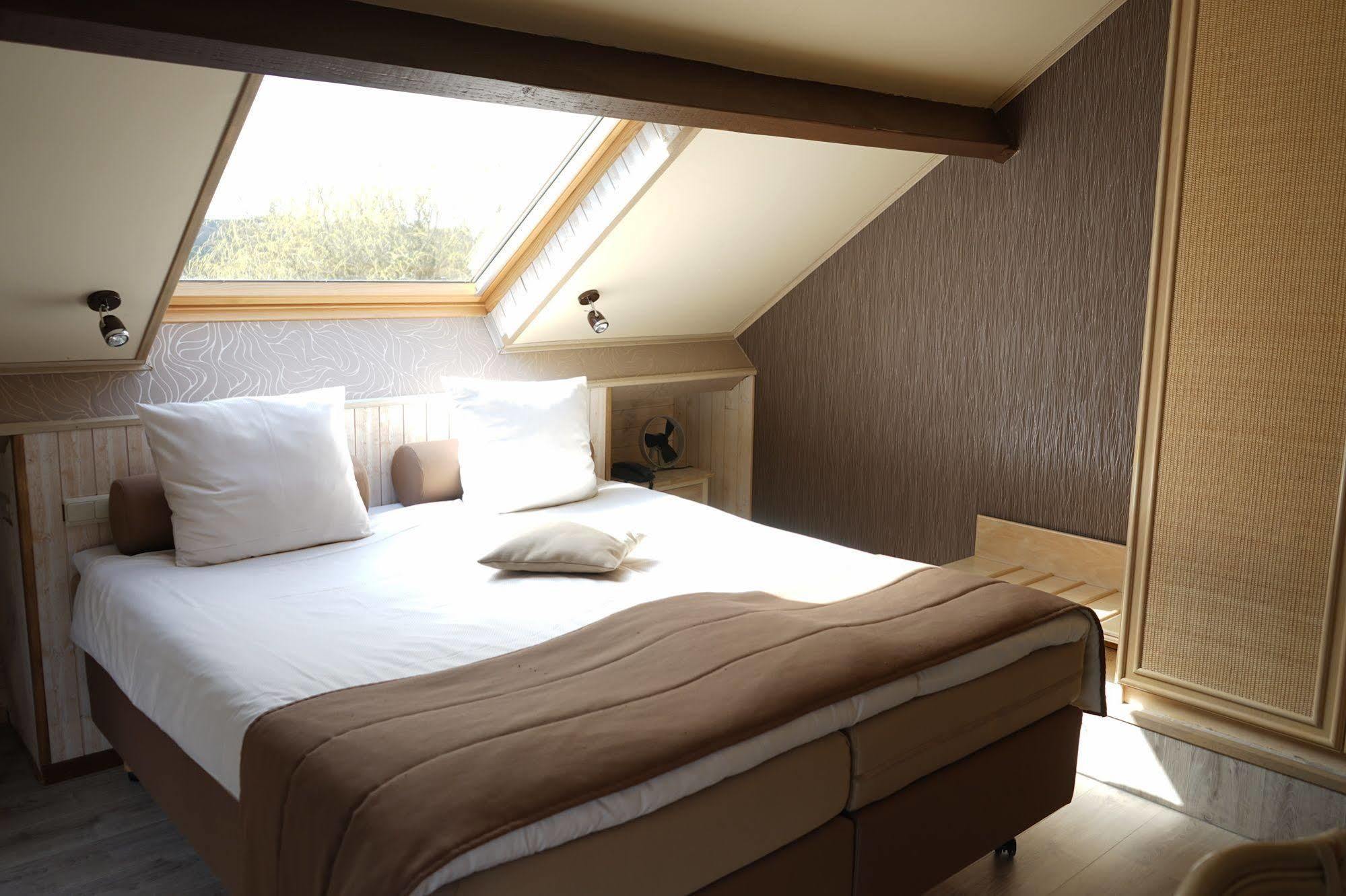 Hotel Les 5 Ourthes Houffalize Eksteriør bilde