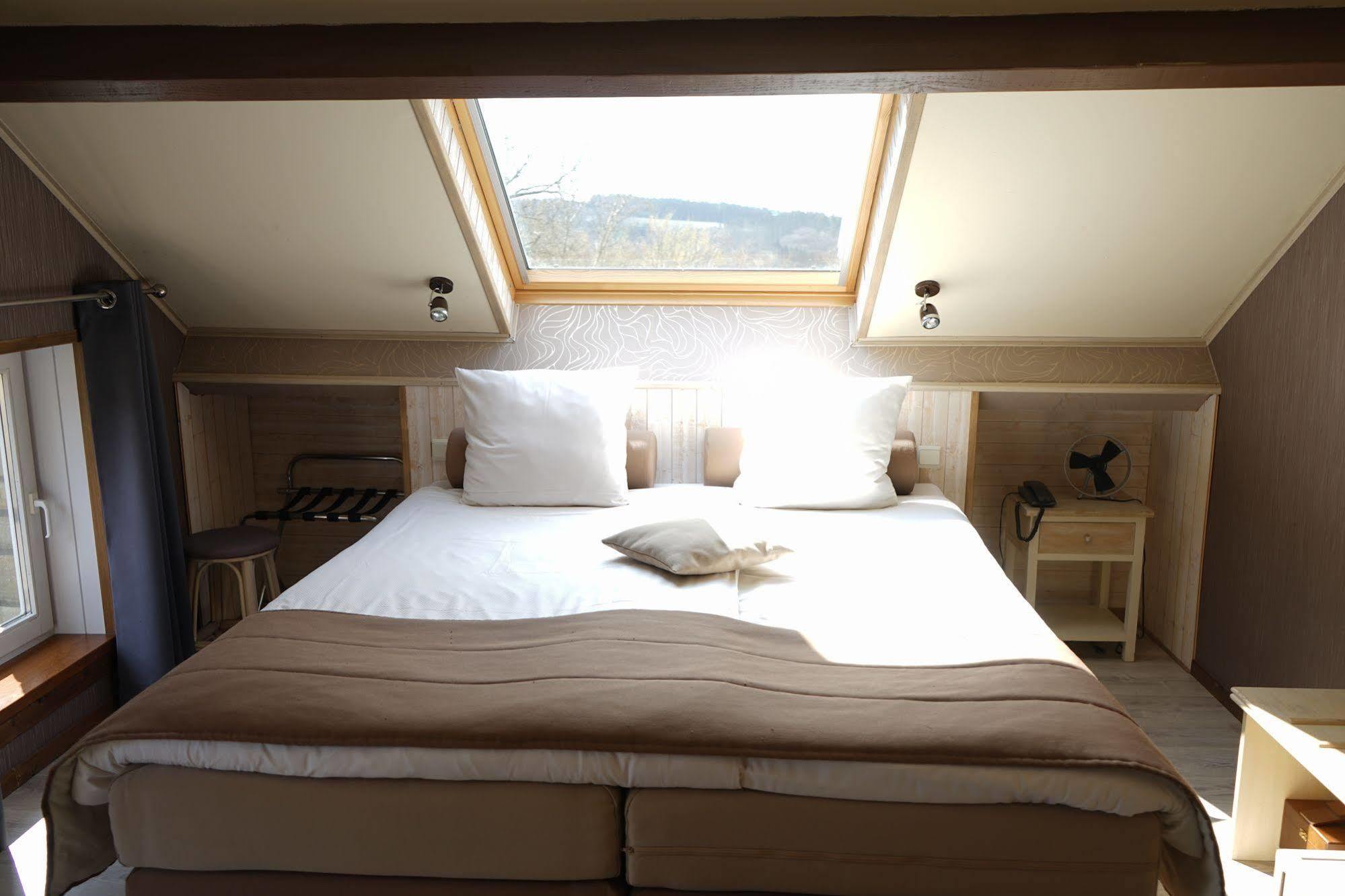 Hotel Les 5 Ourthes Houffalize Eksteriør bilde